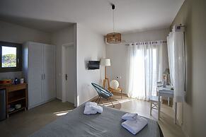 Callisto Seaside Homes & Suites