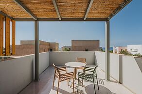 Callisto Seaside Homes & Suites