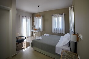 Callisto Seaside Homes & Suites