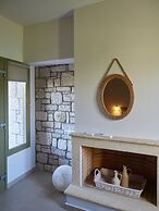 Callisto Seaside Homes & Suites