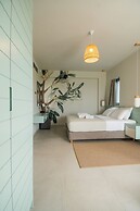 Callisto Seaside Homes & Suites