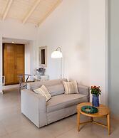 Callisto Seaside Homes & Suites