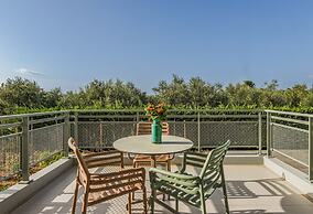 Callisto Seaside Homes & Suites