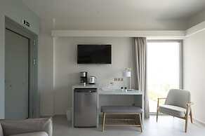 Callisto Seaside Homes & Suites