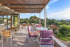 Callisto Seaside Homes & Suites