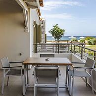 Callisto Seaside Homes & Suites