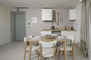 Callisto Seaside Homes & Suites