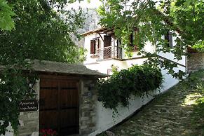 Archontiko Stafylopati