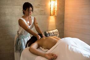 Anastasio Hotel & Beach Club