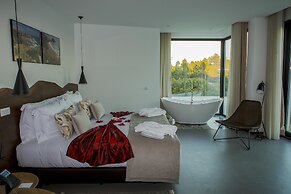 Enigma - Nature & Water Hotel