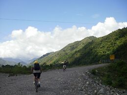 Omega Tours Adventure Company & Eco Jungle Lodge