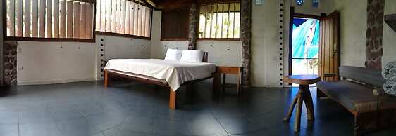 Omega Tours Adventure Company & Eco Jungle Lodge