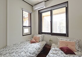 Jiwoljang Guest House