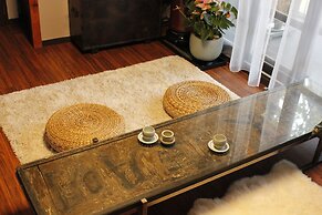 Jiwoljang Guest House