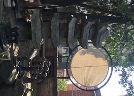 Jiwoljang Guest House