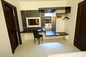 Southpole Central Hotel