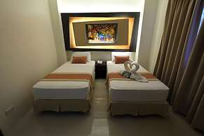 Southpole Central Hotel