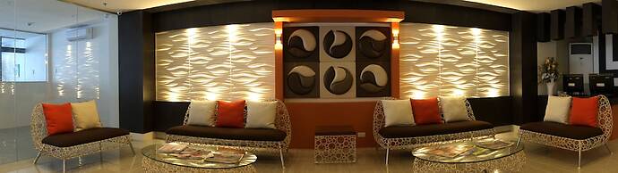 Southpole Central Hotel