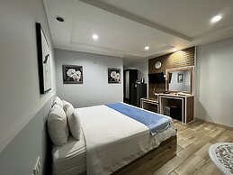 The Beach Front Resort Pattaya  - SHA Plus