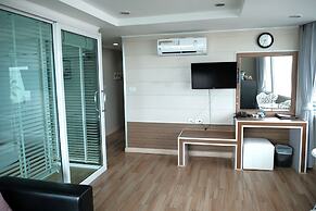 The Beach Front Resort Pattaya  - SHA Plus