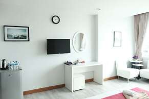 The Beach Front Resort Pattaya  - SHA Plus