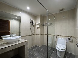 The Beach Front Resort Pattaya  - SHA Plus