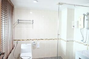 The Beach Front Resort Pattaya  - SHA Plus