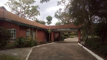 Jacaranda Lake Elementaita Lodge