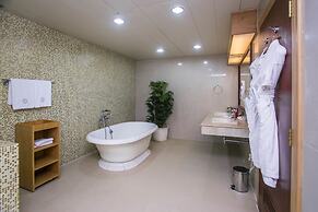 Lagos Oriental Hotel