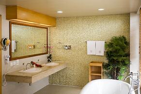 Lagos Oriental Hotel