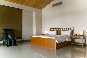 Lagos Oriental Hotel