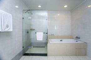 Lagos Oriental Hotel