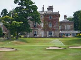 Shaw Hill Golf Resort & Spa Hotel