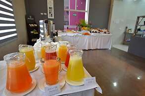 Hotel Camino Plaza