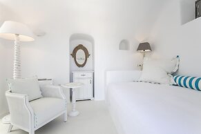 Kamini Santorini Luxury Villas