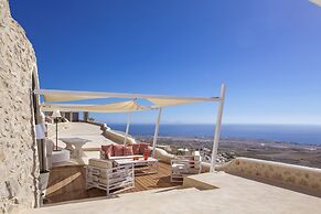 Kamini Santorini Luxury Villas