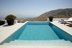 Kamini Santorini Luxury Villas