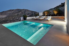 Kamini Santorini Luxury Villas
