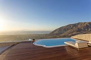 Kamini Santorini Luxury Villas