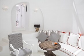 Kamini Santorini Luxury Villas