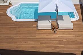 Kamini Santorini Luxury Villas