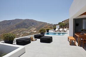 Kamini Santorini Luxury Villas