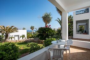 Lambis Studios & Apartments