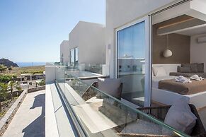 Lambis Studios & Apartments