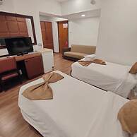 Pearl Hotel