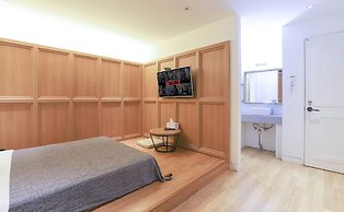 Hotel Ignis