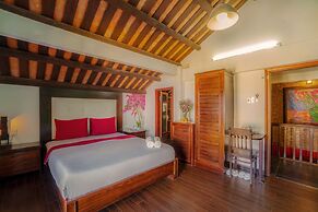 Calm House Hotel Hoi An