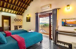 Calm House Hotel Hoi An