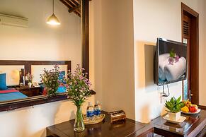 Calm House Hotel Hoi An