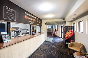 Villawood Hotel